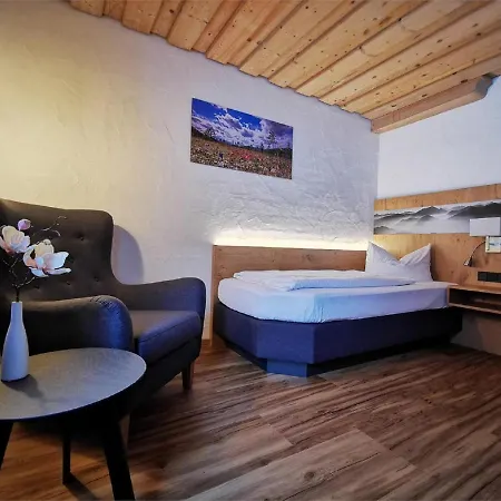 Gasthof&hotel Zur Post 3*