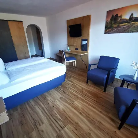 Hotel Gasthof&hotel Zur Post 3*