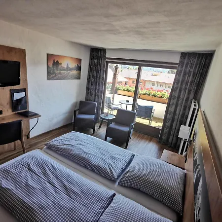 Gasthof&hotel Zur Post 3*