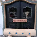 & Zur Post