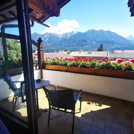 & Zur Post Hotel Wallgau