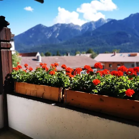 & Zur Post 3* Wallgau