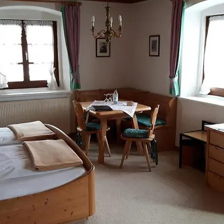 Hotel & Zur Post 3*