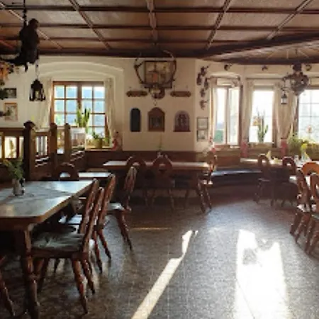 & Zur Post Hotel Wallgau