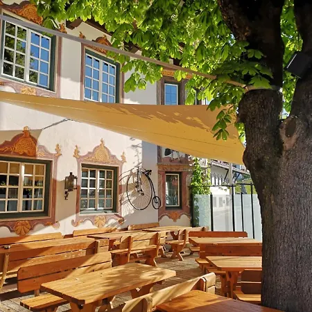 Hotel & Zur Post