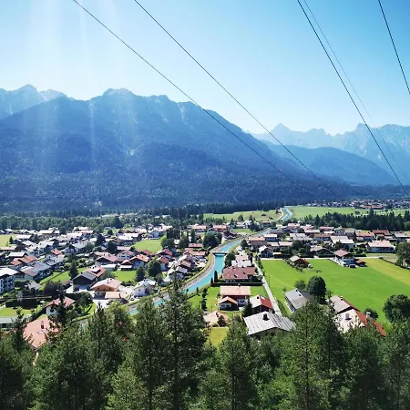 & Zur Post Wallgau